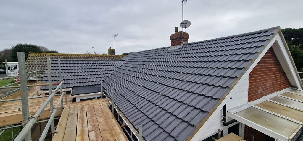 Guttering and roofline installation