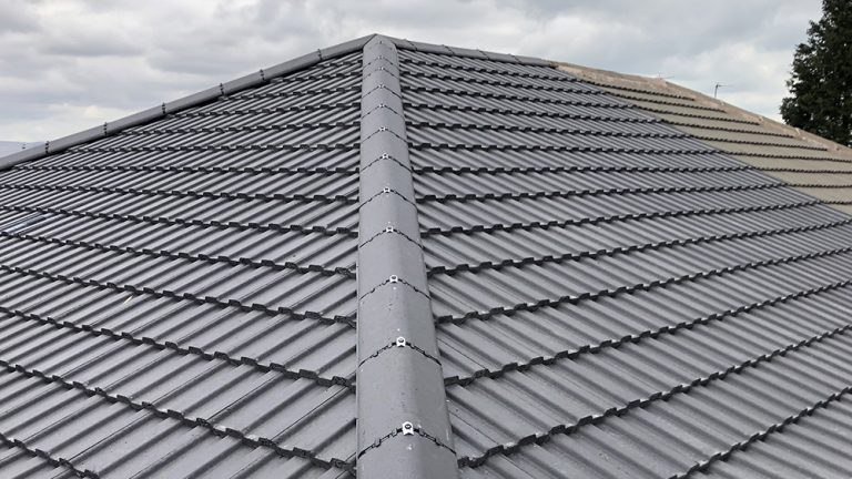 Tiled roof ridge and hip work